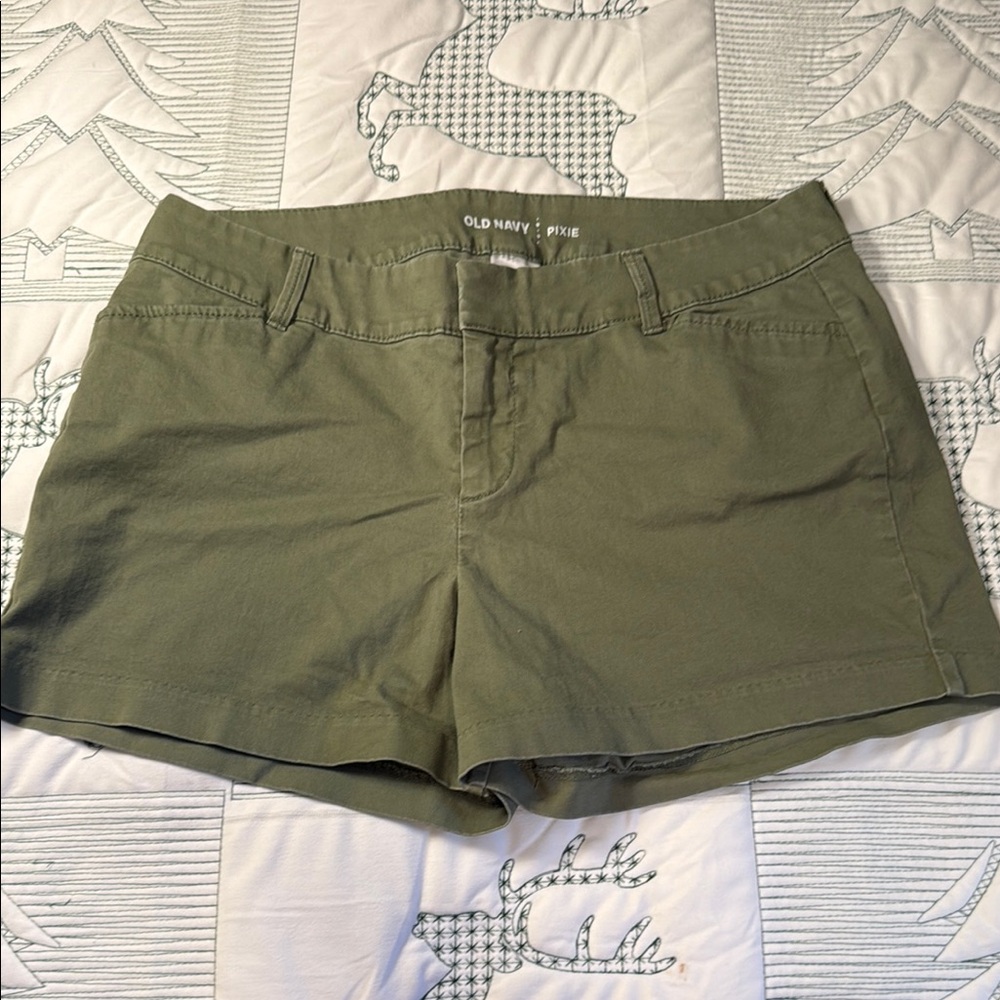 Old Navy Pixie Women's Green Cargo Shorts-6
